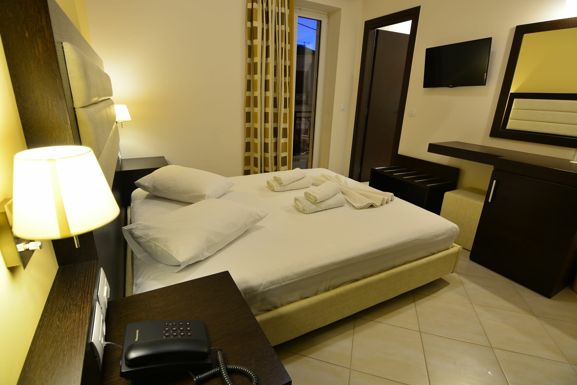 Hotel Kyani Akti 西洛卡特伦 外观 照片